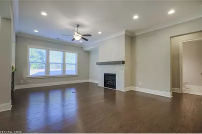5048 Dinant Drive, Johns Creek, GA 30022 - Photo 9