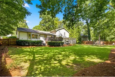 1088 Oak Grove Circle, Lawrenceville, GA 30043 - Photo 35