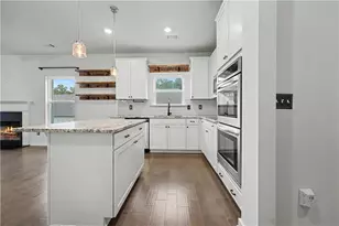 1328 Woods Ln, Jefferson, GA 30549 - Photo 9