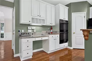 192 Mistybrook Cir, Stone Mountain, GA 30087 - Photo 19
