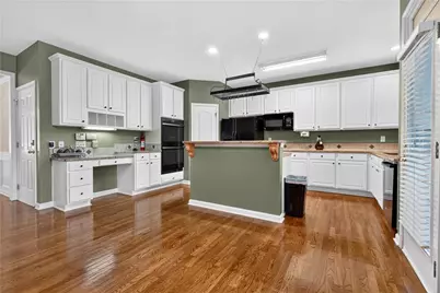 192 Mistybrook Circle, Stone Mountain, GA 30087 - Photo 17