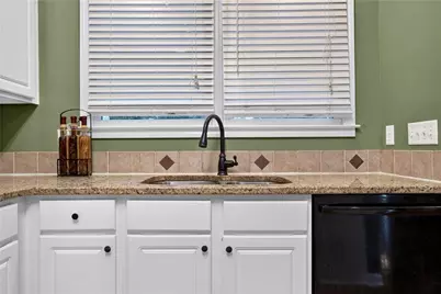 192 Mistybrook Circle, Stone Mountain, GA 30087 - Photo 21