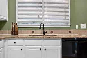 192 Mistybrook Cir, Stone Mountain, GA 30087 - Photo 21
