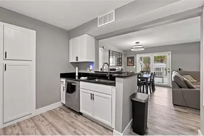 2657 Lenox Road NE #A-1, Atlanta, GA 30324 - Photo 9