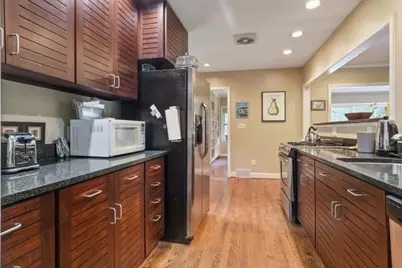 571 Wimbledon Road NE, Atlanta, GA 30324 - Photo 23