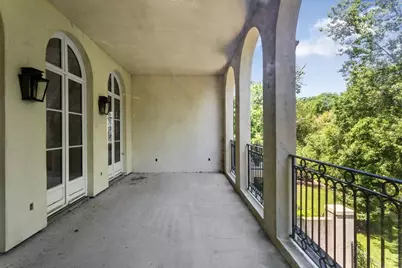 2288 Peachtree Road NW #13, Atlanta, GA 30309 - Photo 9