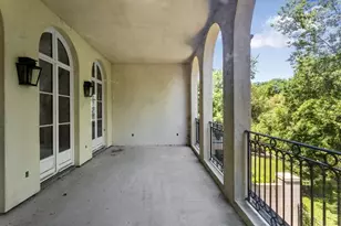 2288 Peachtree Rd NW, Atlanta, GA 30309 - Photo 9