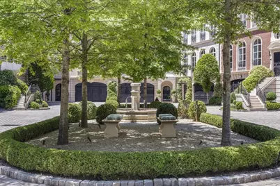 2288 Peachtree Road NW #13, Atlanta, GA 30309 - Photo 35
