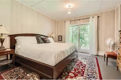 1872 Lake Lucerne Drive SW, Lilburn, GA 30047 - Photo 25