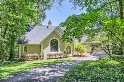 1872 Lake Lucerne Drive SW, Lilburn, GA 30047 - Photo 29