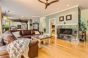 1872 Lake Lucerne Dr SW, Lilburn, GA 30047 - Photo 11