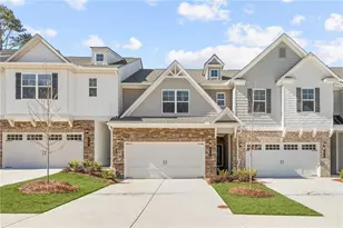 878 Porter Rdg Ln, Decatur, GA 30032 - Photo 1
