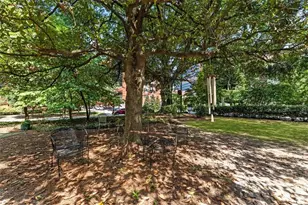 28 Collier Rd NW, Atlanta, GA 30309 - Photo 33