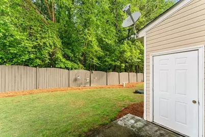 1343 Penhurst Drive, Lawrenceville, GA 30043 - Photo 19