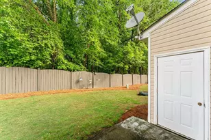 1343 Penhurst Dr, Lawrenceville, GA 30043 - Photo 19