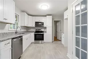 1215 Lake Crest Terrace, Roswell, GA 30075 - Photo 13