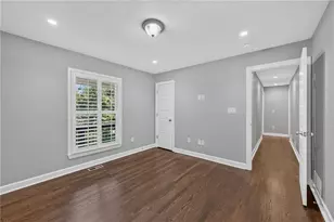 3009 Greenoaks Cir NE, Atlanta, GA 30345 - Photo 13