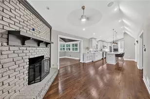 3009 Greenoaks Cir NE, Atlanta, GA 30345 - Photo 11