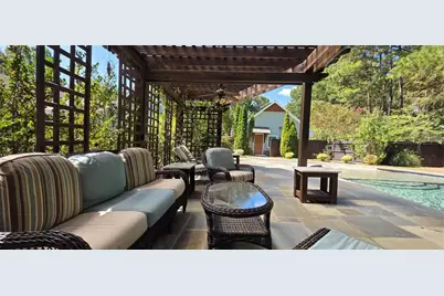 1066 Bridgewater Walk, Snellville, GA 30078 - Photo 5