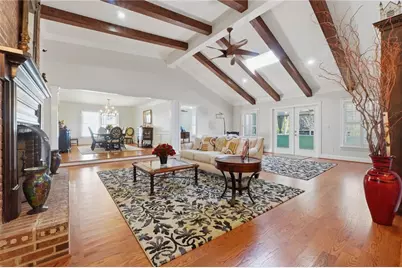 1066 Bridgewater Walk, Snellville, GA 30078 - Photo 11