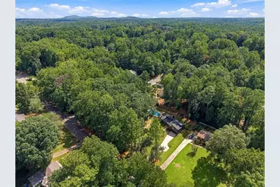 2945 Brett Circle NW, Acworth, GA 30101 - Photo 45