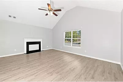 1311 Birch Court, Lithonia, GA 30058 - Photo 5
