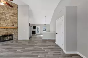 14 Sherwood Dr NW, Cartersville, GA 30121 - Photo 3