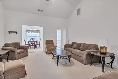 2585 Rosehill Circle, Lithia Springs, GA 30122 - Photo 5