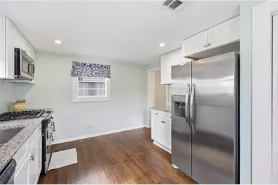 1229 E Bolton Street, Savannah, GA 31404 - Photo 23