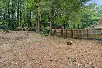 750 Dunleith Court, Stone Mountain, GA 30083 - Photo 23