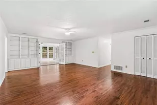 750 Dunleith Ct, Stone Mountain, GA 30083 - Photo 7
