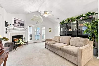 2112 Carefree Circle #2, Marietta, GA 30062 - Photo 3