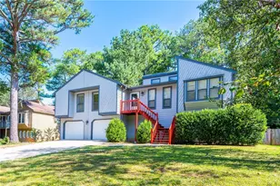 384 McKees Rock Ln, Lawrenceville, GA 30044 - Photo 3