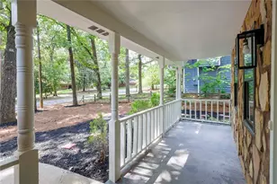627 Ridge Ave, Stone Mountain, GA 30083 - Photo 7