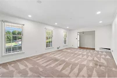 2710 Tanglewood Trail, Atlanta, GA 30344 - Photo 7