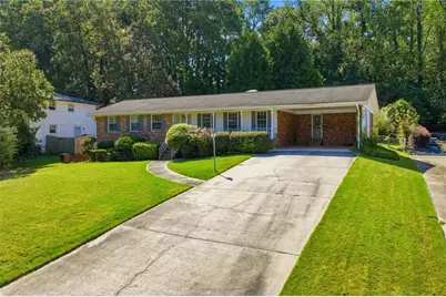 2710 Tanglewood Trail, Atlanta, GA 30344 - Photo 51