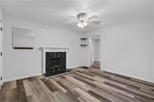 89 Silas King St, Buford, GA 30518 - Photo 9