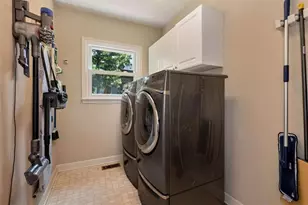 2462 Collins Port Cove, Suwanee, GA 30024 - Photo 21