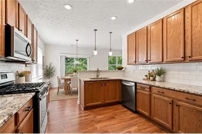 926 Mill Creek Avenue, Canton, GA 30115 - Photo 5