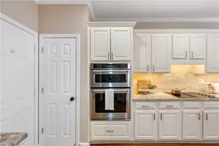 135 Grand Ave, Suwanee, GA 30024 - Photo 13