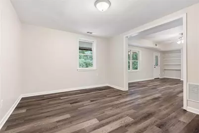 135 Grand Avenue, Suwanee, GA 30024 - Photo 53
