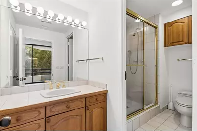 2660 Peachtree Road NW #6D, Atlanta, GA 30305 - Photo 17