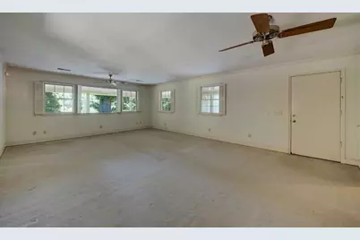 1510 Peachtree Battle Avenue NW, Atlanta, GA 30327 - Photo 13