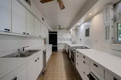 1510 Peachtree Battle Avenue NW, Atlanta, GA 30327 - Photo 21