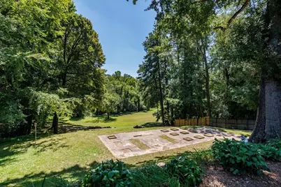 1510 Peachtree Battle Avenue NW, Atlanta, GA 30327 - Photo 43