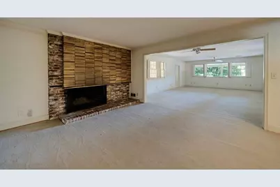 1510 Peachtree Battle Avenue NW, Atlanta, GA 30327 - Photo 9