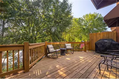 1075 High Point Drive NE, Atlanta, GA 30306 - Photo 11