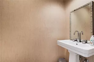 1075 High Point Dr NE, Atlanta, GA 30306 - Photo 15
