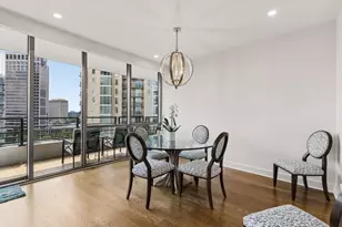 700 Park Regency Pl NE, Atlanta, GA 30326 - Photo 11