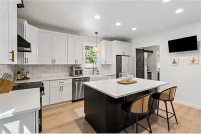 1353 Meridian Street SE, Atlanta, GA 30317 - Photo 17